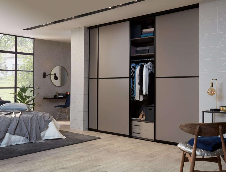 Kledingkast op maat laten maken