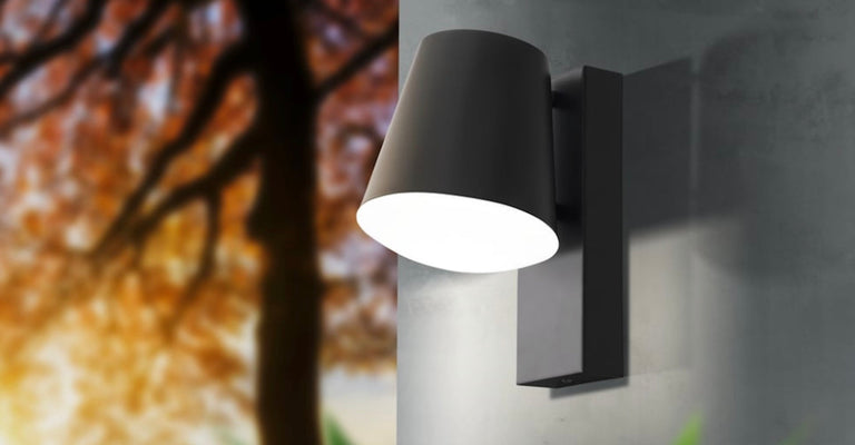 Een sfeervolle tuin creëren met lichtlagen en zachte accenten