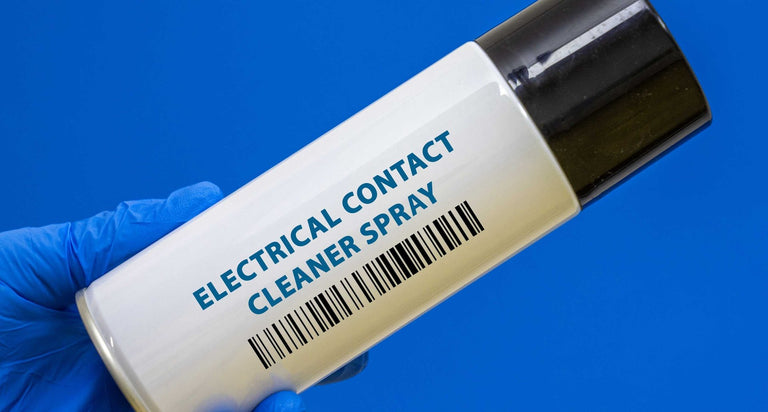Contactspray gebruiken: Zo herstel je elektronica zonder schade
