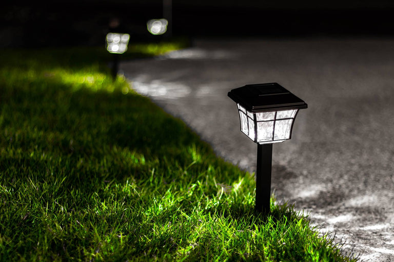 5x Ideeën voor moderne of landelijke oprit verlichting