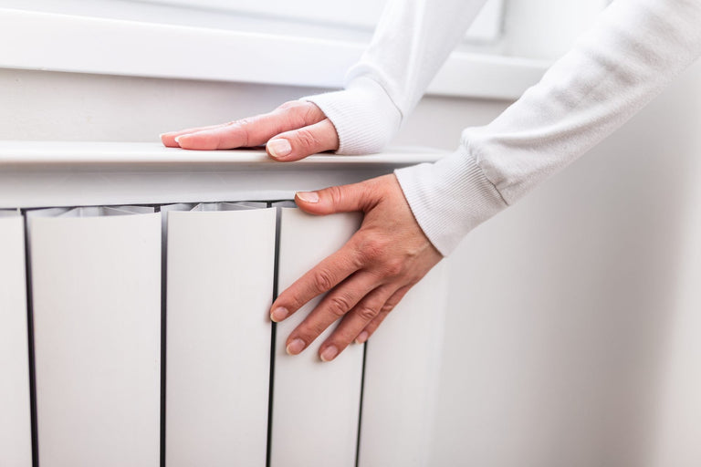 Zelf een radiatorventilator installeren voor snelle warmteverdeling