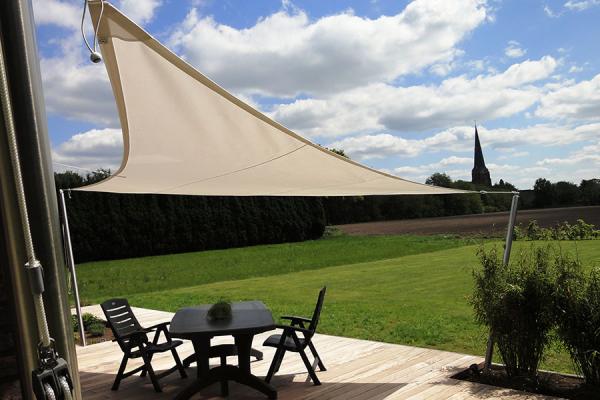 Schaduwdoek: het alternatief voor vaste buitenzonwering