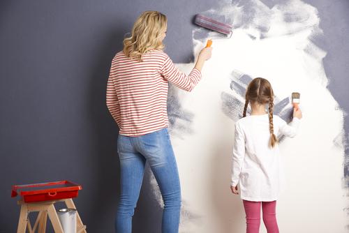 Verven over behang: hier moet je rekening mee houden