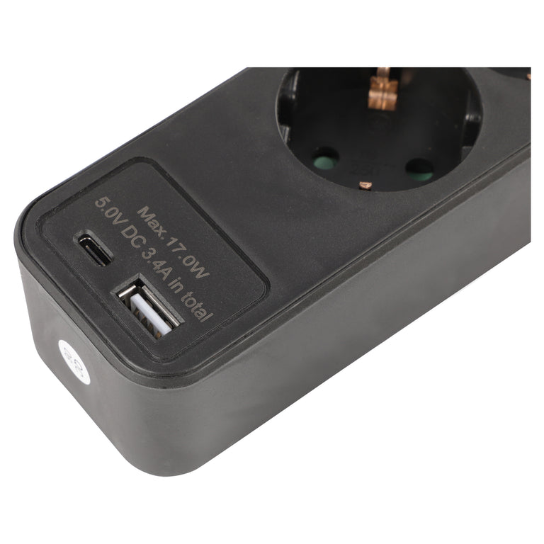Q-Link stekkerdoos 3-voudig 3x geaard, 1x USB A, 1x USB C zwart 1,5m