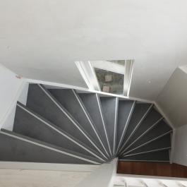 2 trappen gerenoveerd in Zutphen - Leesten